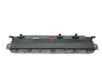 8200704463 A  Bloc compteurs vitesse Renault