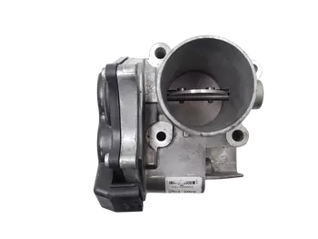 8200987453 Boitier papillon d’admission Nissan Opel Renault 2,0 2,3 DCI