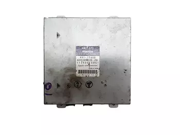 991-17600 Calculateur Mazda