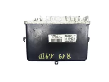 S101305001 D Calculateur Renault
