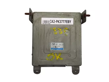 FP0118881C Calculateur Mazda