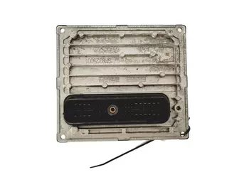 R0411C021B Calculateur Ford