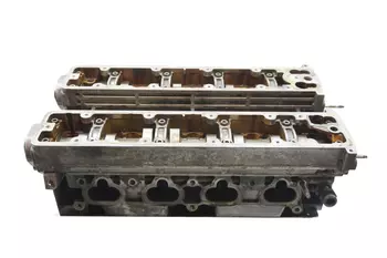 0200.Y2 0200Y2 Culasse moteur complet Citroen Peugeot 1997 ccm 2,0 16v RFN RFR EW10J4 100 kW