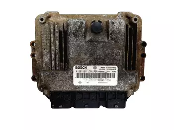 0 281 011 724 Calculateur Renault