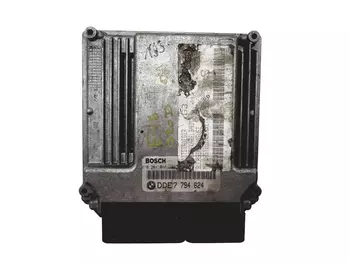 DDE7 794624 Calculateur ecu BMW