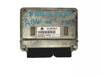 047906033C Calculateur Skoda
