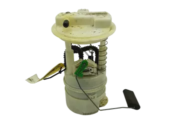 8200368239 Pompe de  carrburant Renault