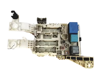 5G04-0440 Calculateur Toyota