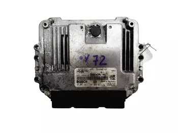 0 281 011 701 Calculateur Ford