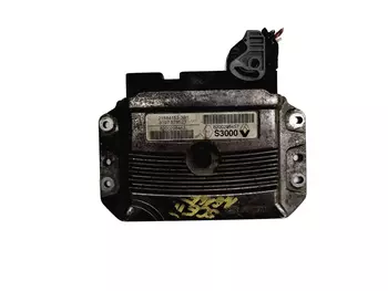 21584153-3B1 Calculateur Renault