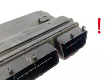89661-0D310 Calculateur Toyota