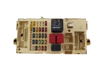51711428 NPL Boîtier fusibles Alfa Romeo