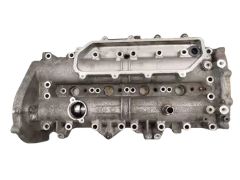 5801835399 Couvercle à la tete de soupape Fiat Iveco 2,3 D 16V