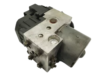 476608F820 Pompe abs Nissan