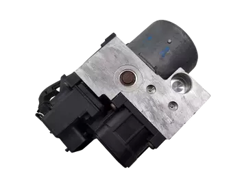 476608F815 Pompe abs Nissan