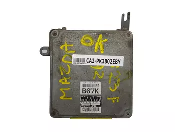 B67K18881B Calculateur Mazda