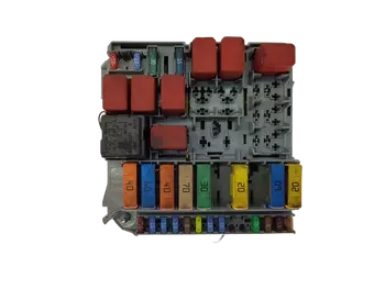 51781452  Boîtier fusibles Fiat