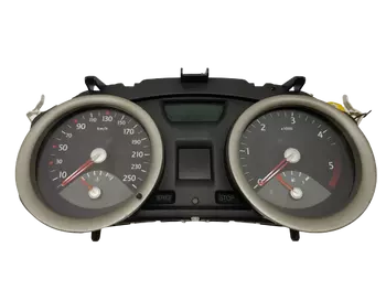 8200399700A 8200399700 Bloc compteurs vitesse Renault Diesel