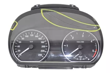 102495298 922094901 Le compteur, compteur de vitesse, tableau de bord BMW