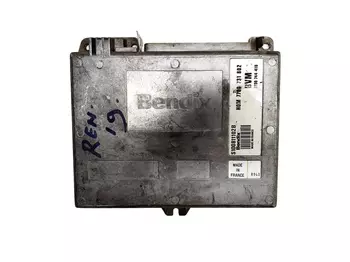 S100811102 B Calculateur Renault