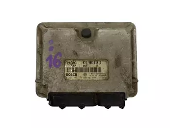 071906018R Calculateur ecu Volkswagen