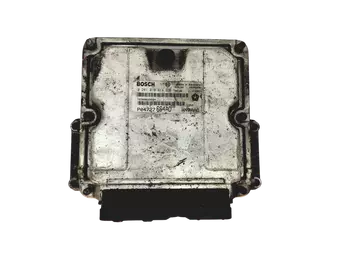 P04727664AD Calculateur Chrysler