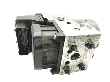 47660-5M306  Pompe abs Nissan