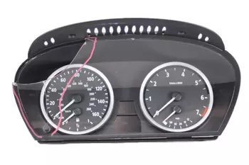 62116937362 110080213074 Le compteur, compteur de vitesse, tableau de bord BMW