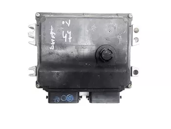 33920-73KM Calculateur Suzuki