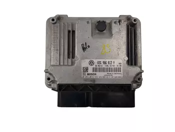 03G906013M Calculateur d’ ordinateur ecu Volkswagen