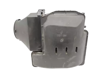 8200023599, 8200420862  Boîtier filtre a l`air Renault 1,4 16v K4J / 1,6 16v K4M