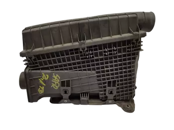 7700852518 Boîtier filtre a l`air Renault