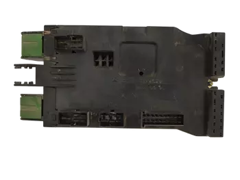 0005400650  Boîtier fusibles Mercedes-Benz
