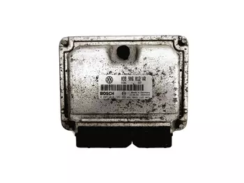 038906012AR Calculateur Volkswagen