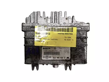 032 906 026 G Calculateur Volkswagen