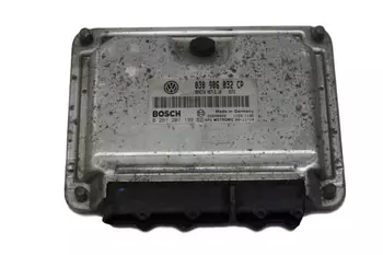 030 906 032 CP Calculateur d’ ordinateur ecu Volkswagen