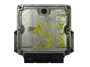 8200110105 Calculateur d’ ordinateur ecu Nissan Opel Renault _2,2 DCI
