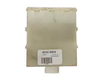 89741-05070  Calculateur Toyota