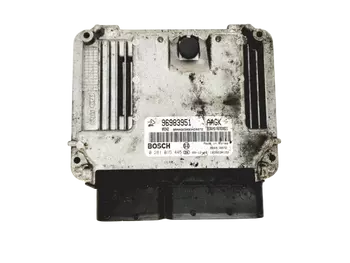 0 281 015 445 96983951 Calculateur Chevrolet