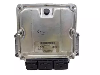 HOM8200065996 Calculateur Volvo