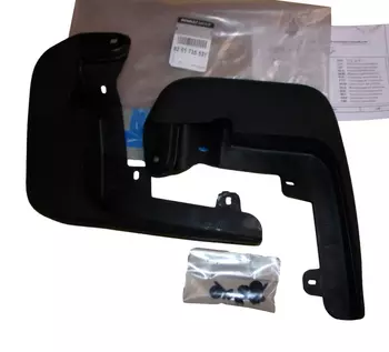 8201735531 Ensemble de garde moules Dacia
