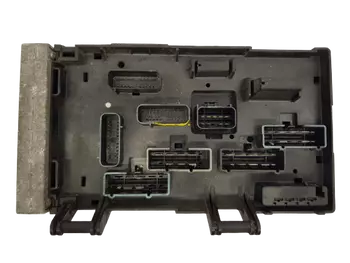 05144579AB 05144509AB Boîtier fusibles Chrysler