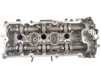 7701474129 La culasse Nissan Renault 3.5 V6 V4Y715