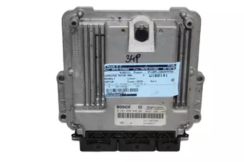 237104376R Calculateur d’ ordinateur ecu Renault