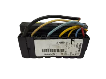 9636079380 Boîtier fusibles Citroen Peugeot