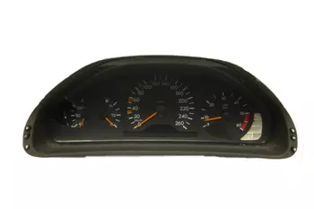 2105409647 110.008.827 Le compteur, compteur de vitesse, tableau de bord Mercedes-Benz Diesel