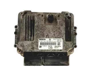 55560810DB Calculateur Opel