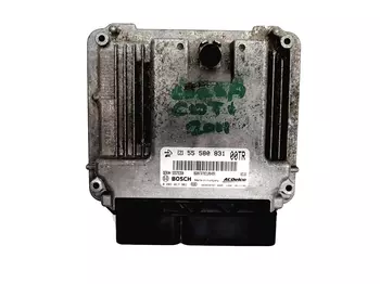 0 281 017 961 Calculateur Opel