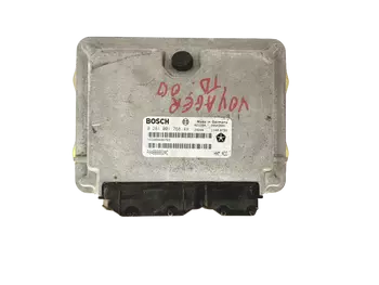 P04686662AC Calculateur Chrysler