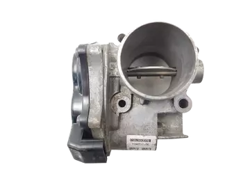 8200987453 F Boitier papillon d’admission Nissan Opel Renault 2,0 2,3 DCI